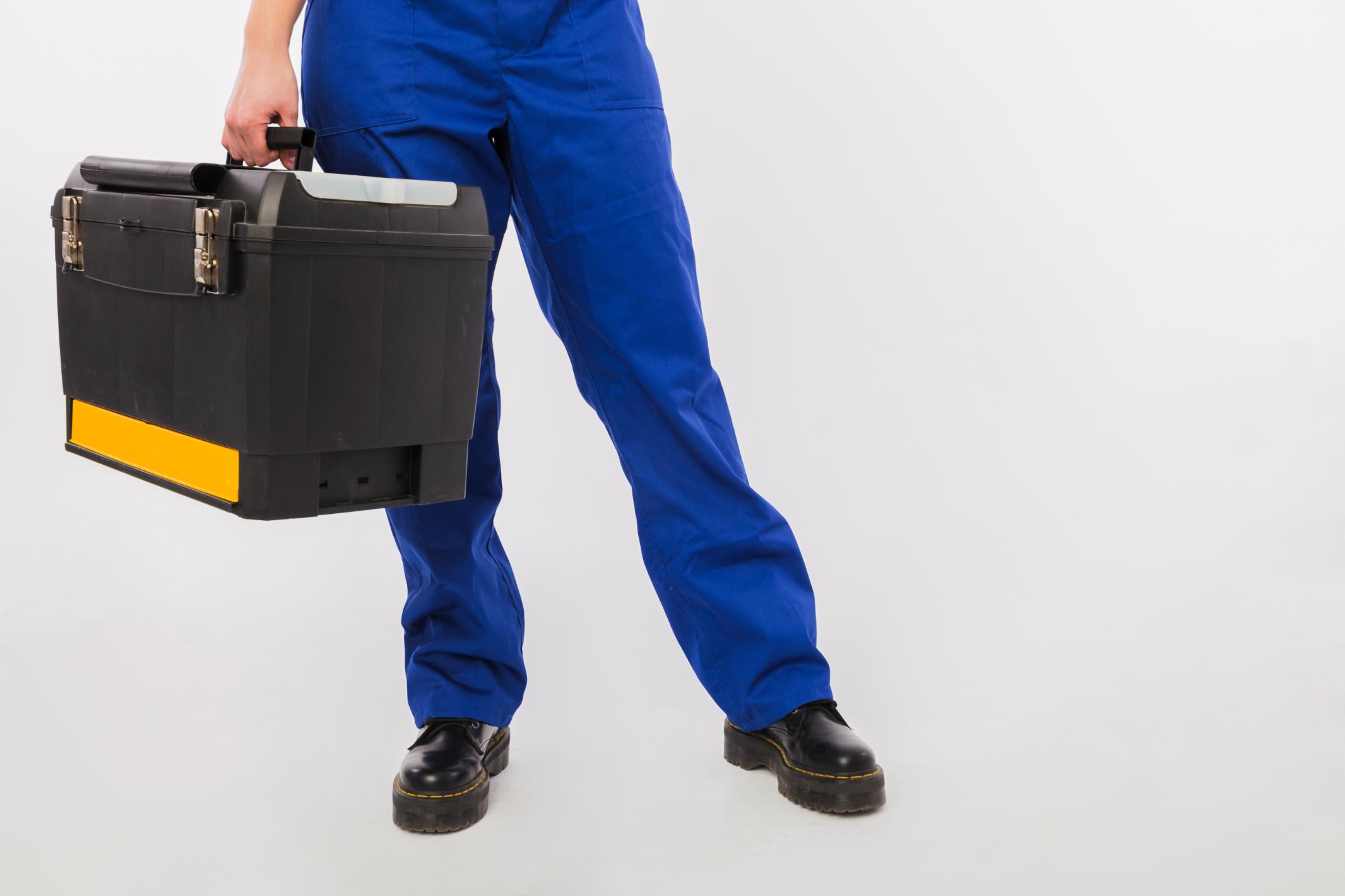 2. Montaj rigips - pantaloni albaștri, trusă de scule