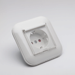 Priza Schuko cu Capac Ovivo Loft ST Alb 3