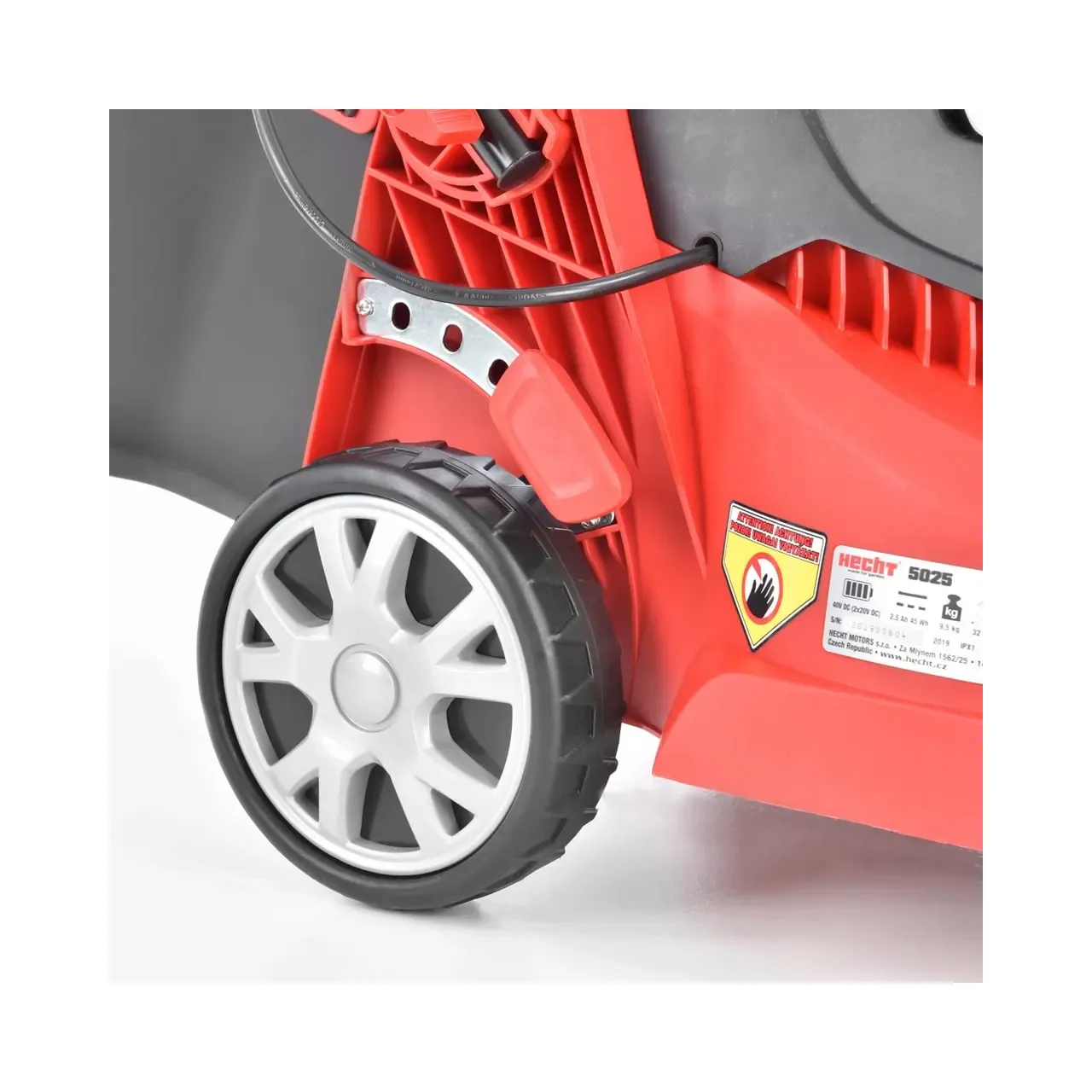 Masina electrica de tuns iarba HECHT 5025, latime de lucru 32 cm, reglare taiere 25-65 mm, actionare manuala, fara acumulator, fara incarcator 3