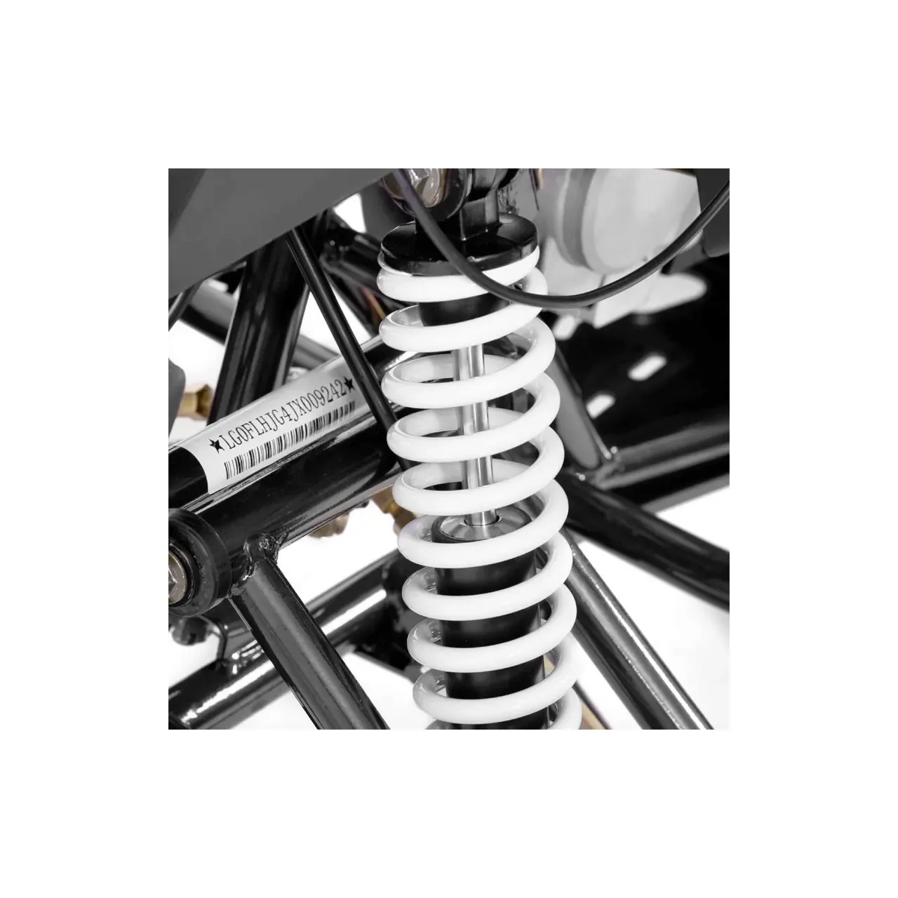 ATV Hecht 54125 Black, capacitate motor 7.6 cp, prevazut cu ambreiaj automat si pornire electrica 7