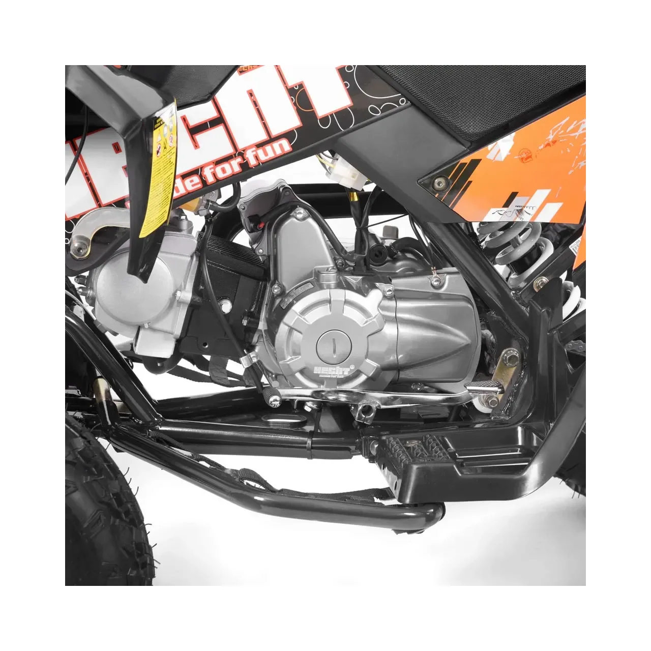 ATV Hecht 54125 Black, capacitate motor 7.6 cp, prevazut cu ambreiaj automat si pornire electrica 16