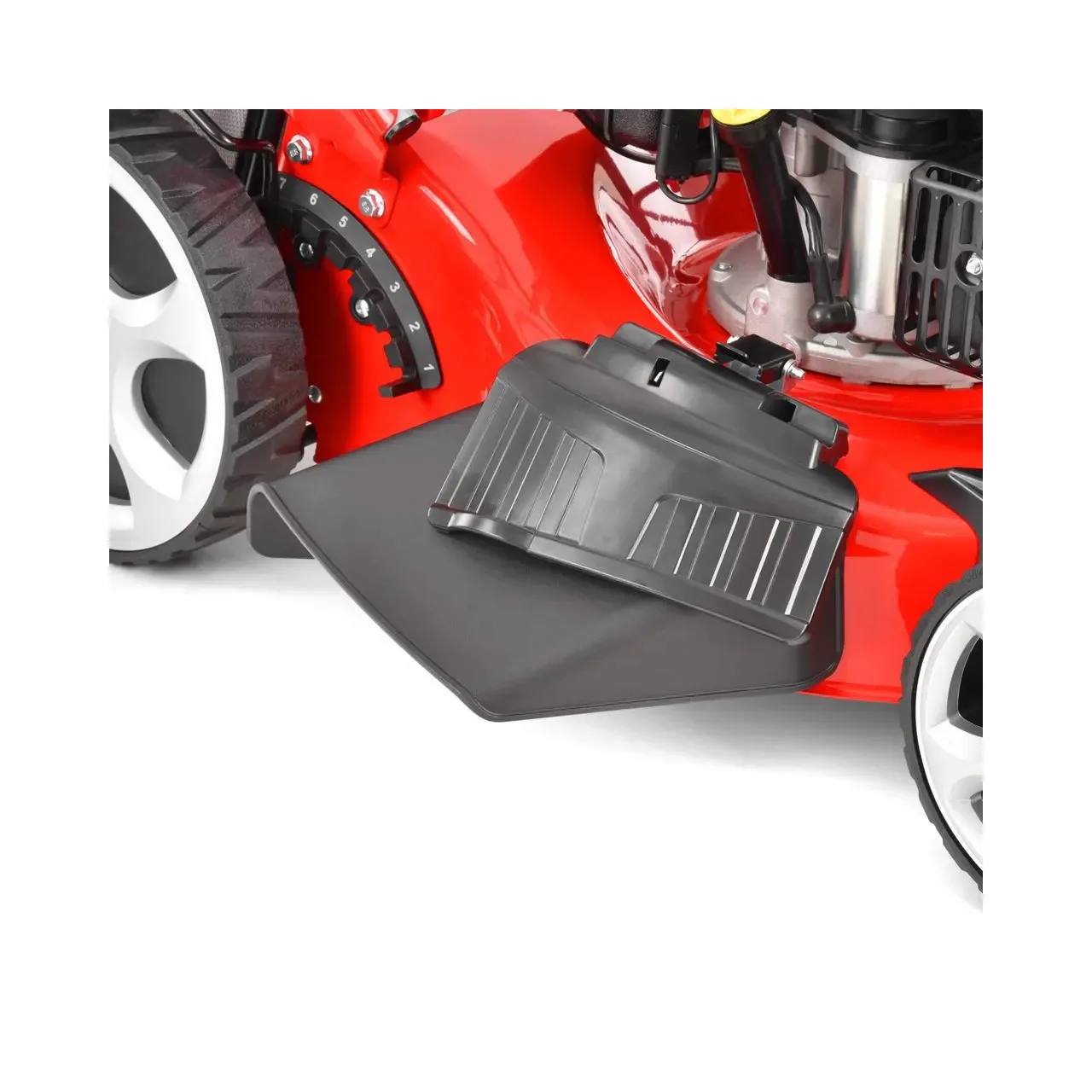 Masina de tuns iarba HECHT 5484 SXE 5in1, motor termic, capacitate cilindrica 135 CC, putere 5 CP, latime de lucru 46 cm, cu autopropulsie 6