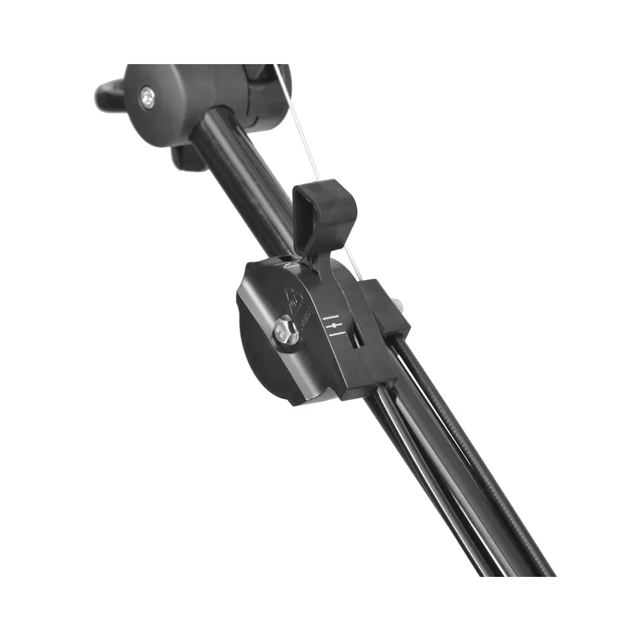 Masina de tuns iarba HECHT 5533 SW 5in1 HECHT5533SW5IN1, motor benzina, 4.9 CP, capacitate cilindrica 173 cmc, latime lucru 51 cm, autopropulsie 4