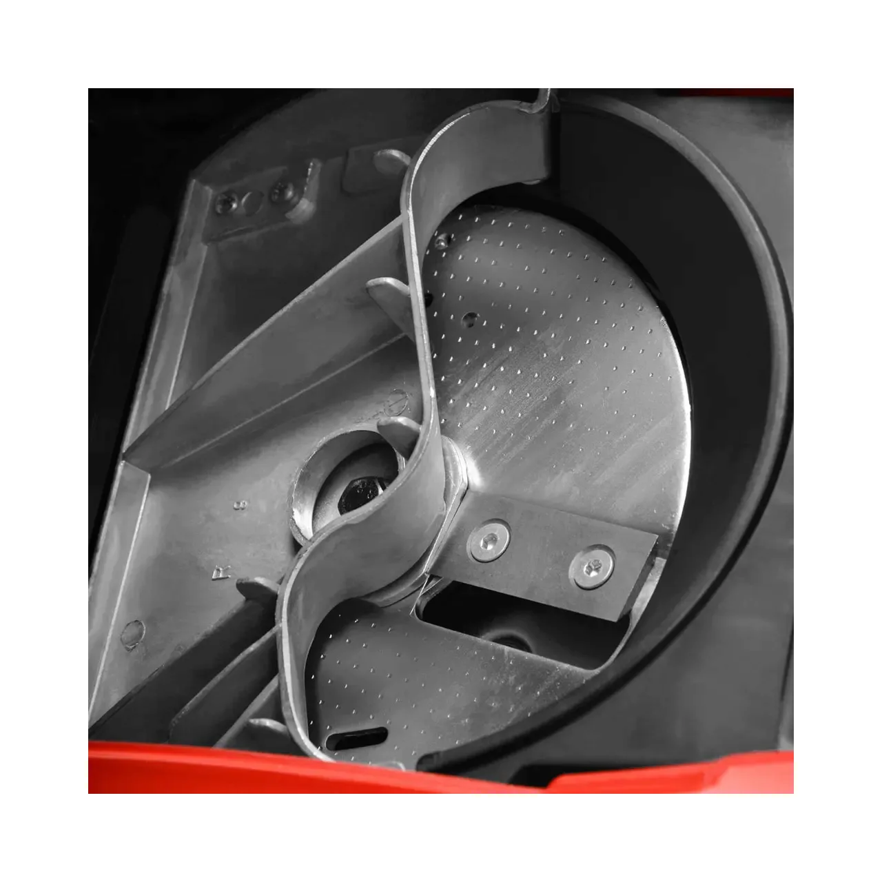 Tocator pentru crengi si resturi vegetale HECHT 6284 XL, motor electric, putere 2800 W, diametru maxim de taiere crengi 4.5 cm, cutie 60 litri 6