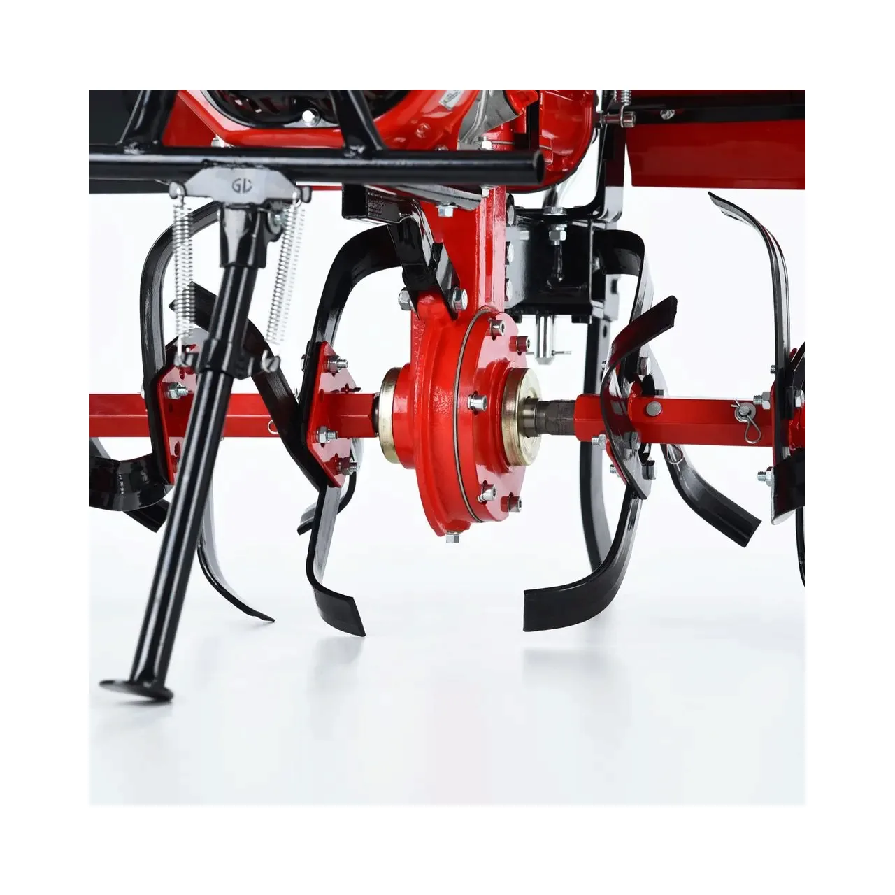 Motosapa HECHT 7100, motor 4 timpi, capacitate cilindrica 208 CC, 7 CP, latime de lucru 104 cm, 3 viteze 3