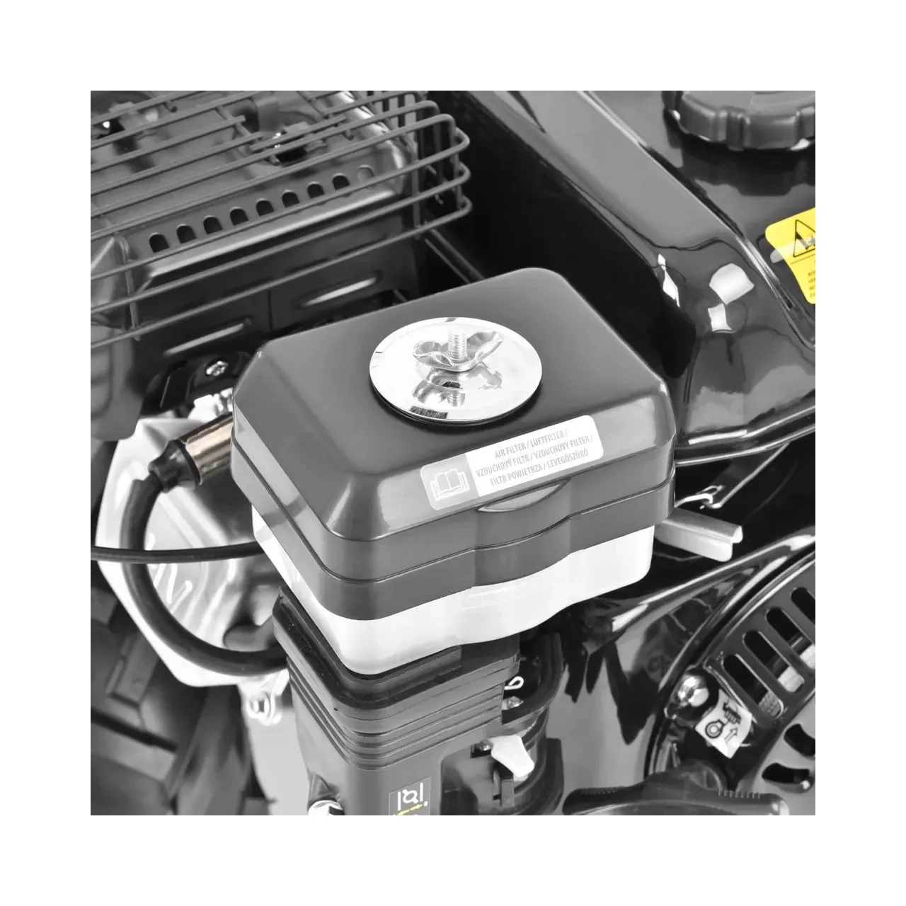 Motosapa HECHT 750, motor 4 timpi, capacitate cilindrica 196 CC. 2 kW, 6.5 CP, latime de lucru 50 cm 5