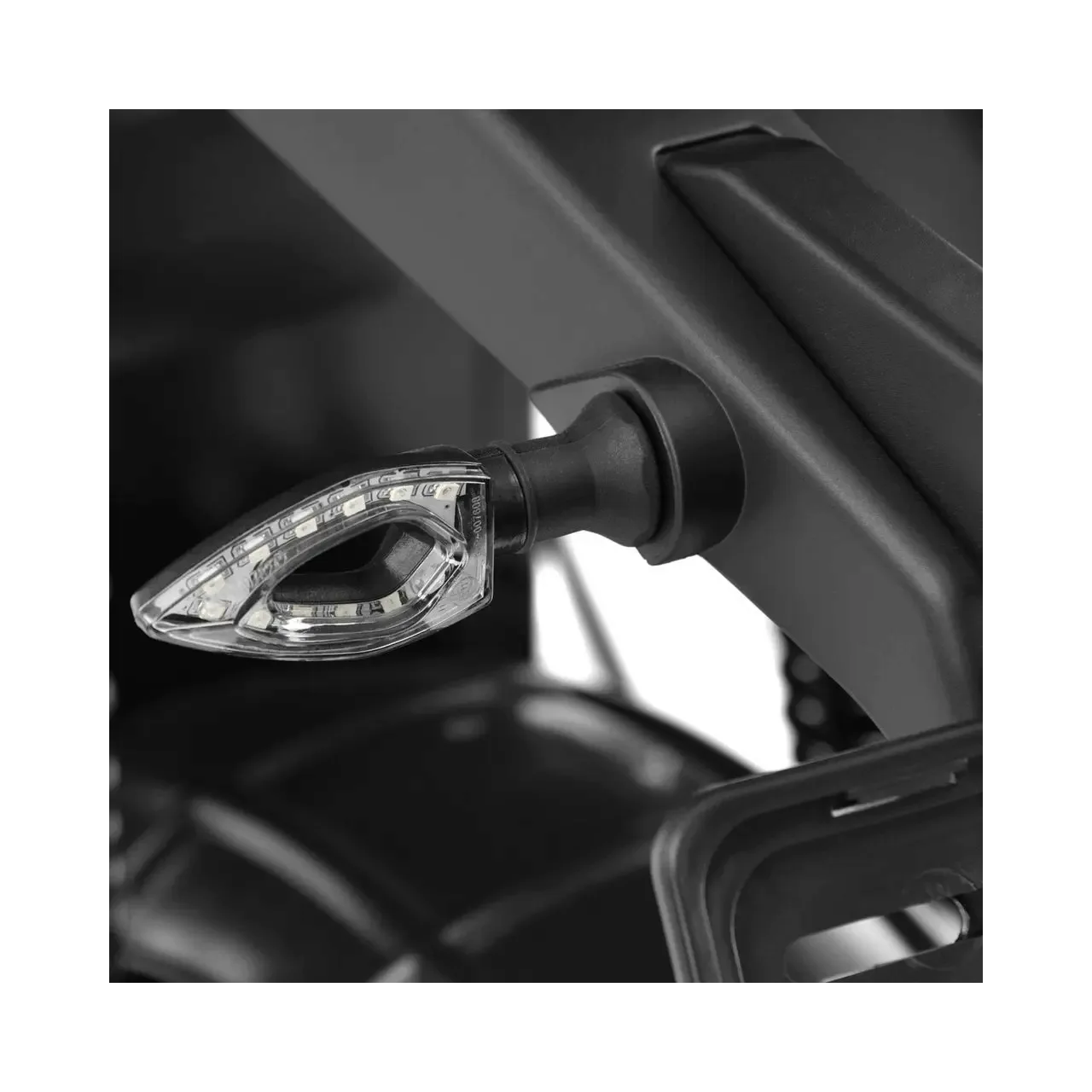 Scuter electric HECHT Equis Black, acumulator 72 V, 20 Ah, motor 1800 W, viteza maxima de 45 km/h, autonomie 65 km, negru 2