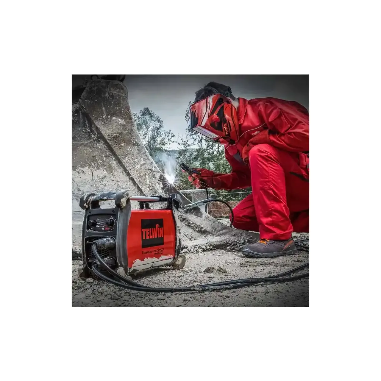 TECHNOLOGY 238 CE/MPGE XT CC - Invertor sudura TELWIN 1