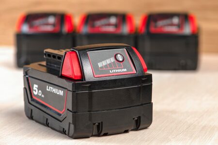 Tot ce trebuie să știi despre acumulatorii de 18V și 20V pentru scule electrice și bormașini